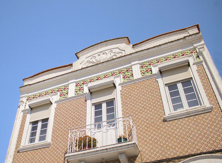 Demolição de fachadas com azulejos está proibida em todo o país